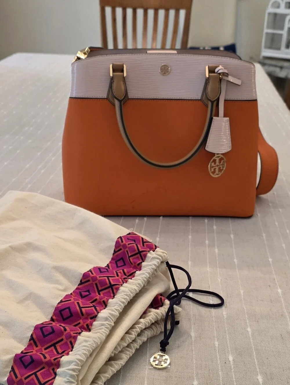 Tory Burch Robinson Orange and Light Pink Leather Purse with Gold Hardware - Picture 4 of 7